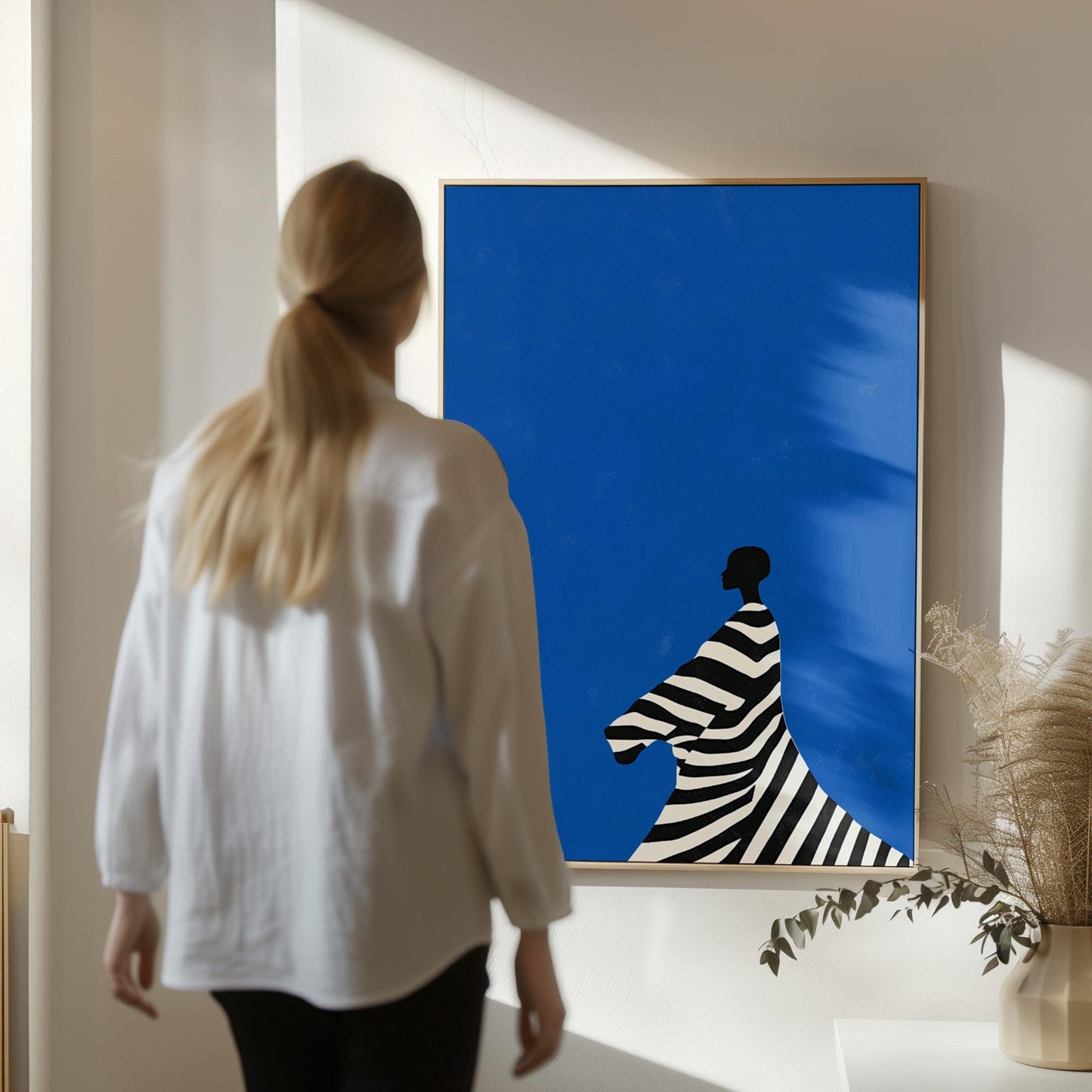 Electric Blue Women Canvas Prints: Abstract Art Set (Framed or Unframed)